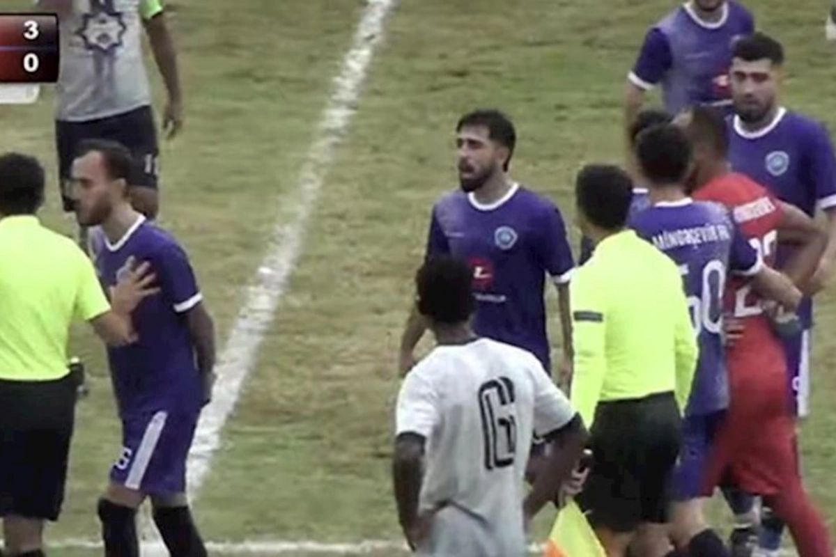 Azərbaycan futbolunda dava düşdü — VİDEO