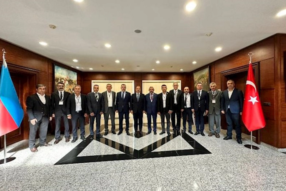 İstanbul Türkiyə-Azərbaycan Dayanışma və Kültür Dərnəyinin üzvləri Cahit Bağçının qonağı olub — FOTO