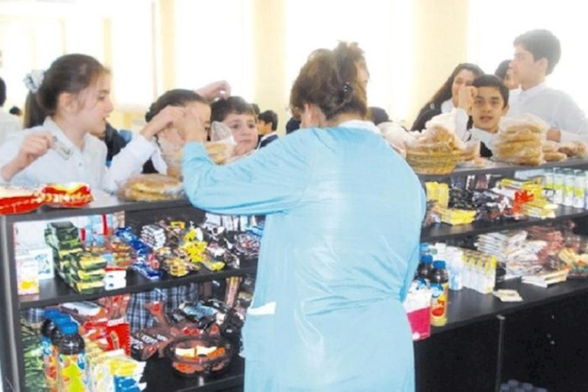 Təhsil müəssisələrində xüsusi qida nəzarətinə başlanılacaq