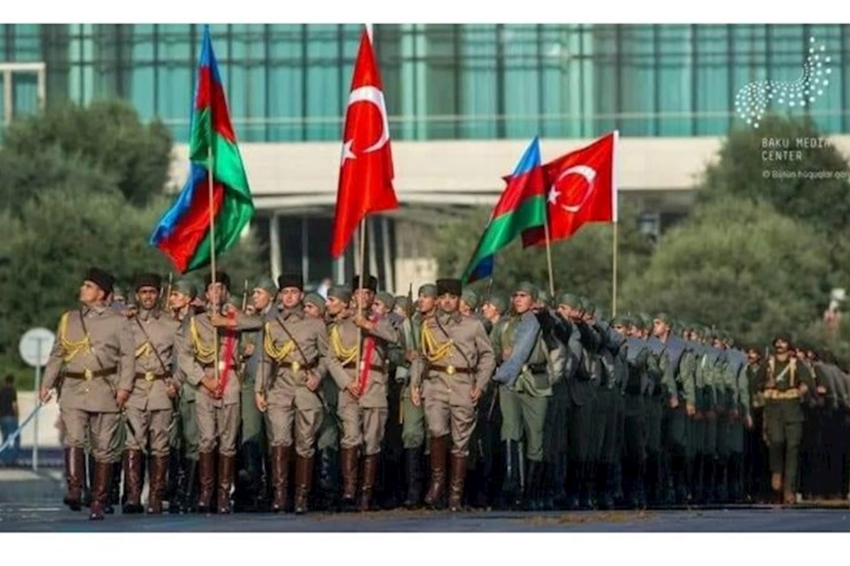 Bakının azad olunmasından 105 il keçir — FOTO