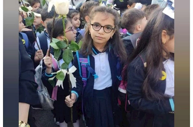 Jurnalistlərin məktəbə tələsən birinciləri — FOTOLAR