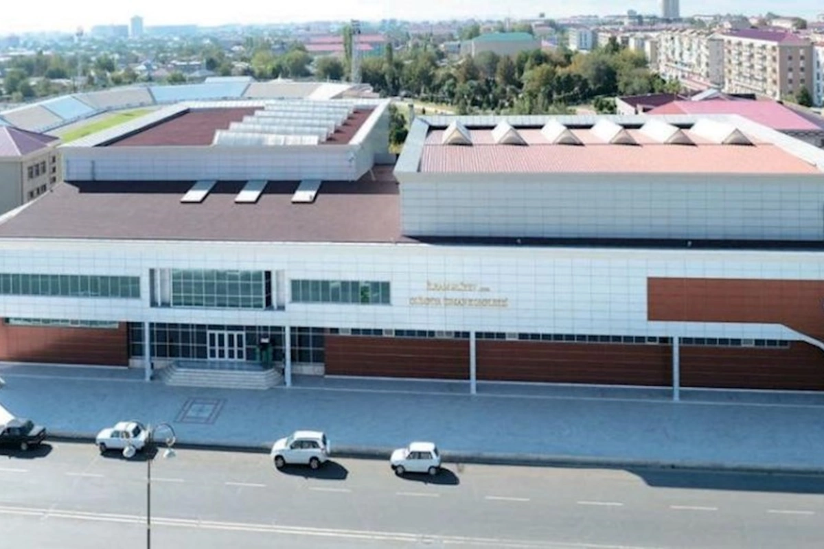 Naxçıvanda Olimpiya İdman Kompleksinin direktoru işdən azad olundu