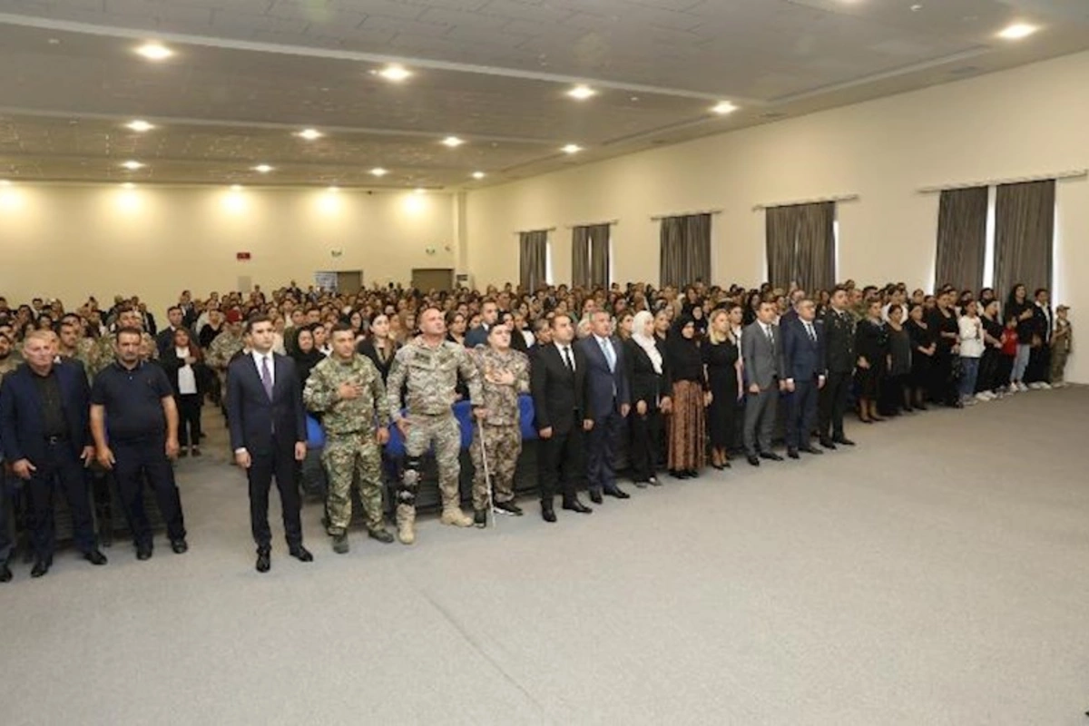 Abşeron rayonunda 2022-ci il sentyabr şəhidləri anıldı — FOTOLAR