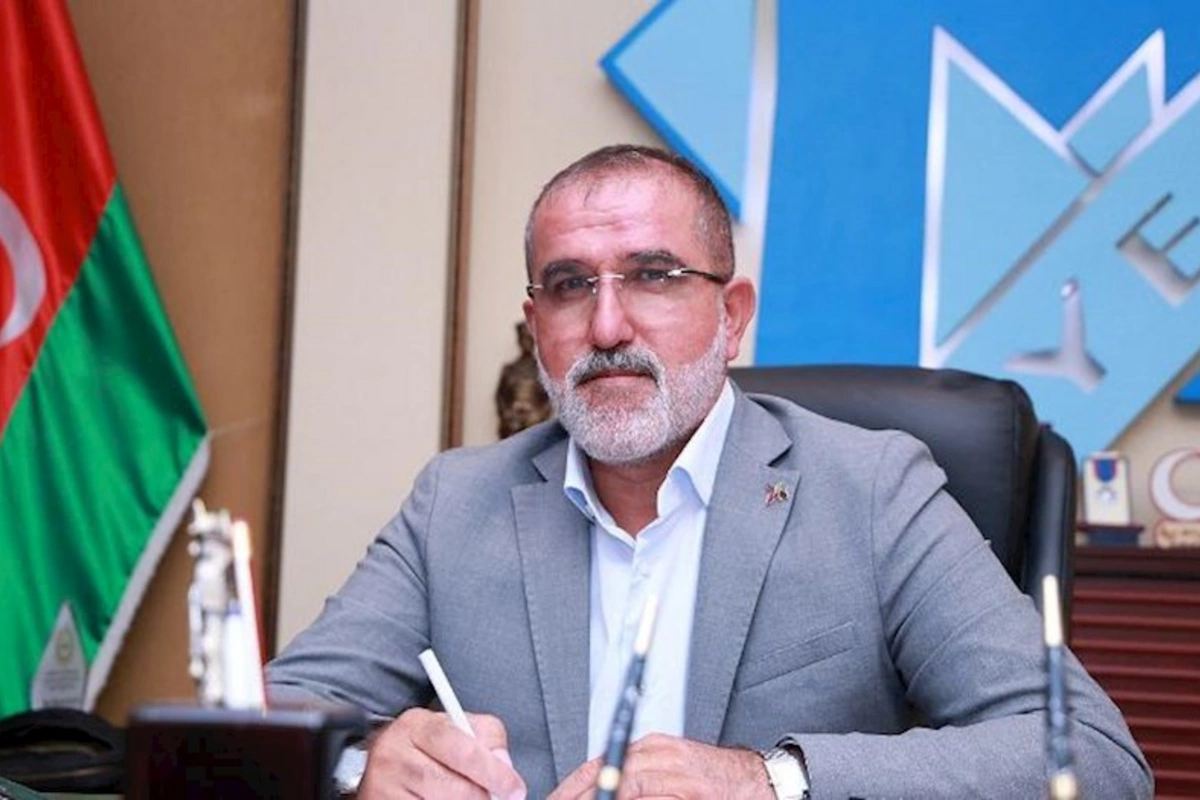 Rauf Arifoğlu qızına toy edir
