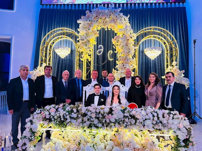 Rauf Arifoğlu ilə Akif Aşırlının ailəsində xoş gün — FOTOLAR
