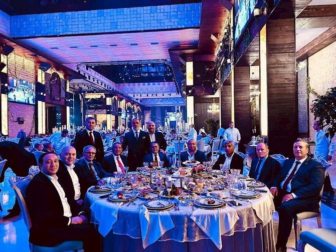 Rauf Arifoğlu ilə Akif Aşırlının ailəsində xoş gün — FOTOLAR