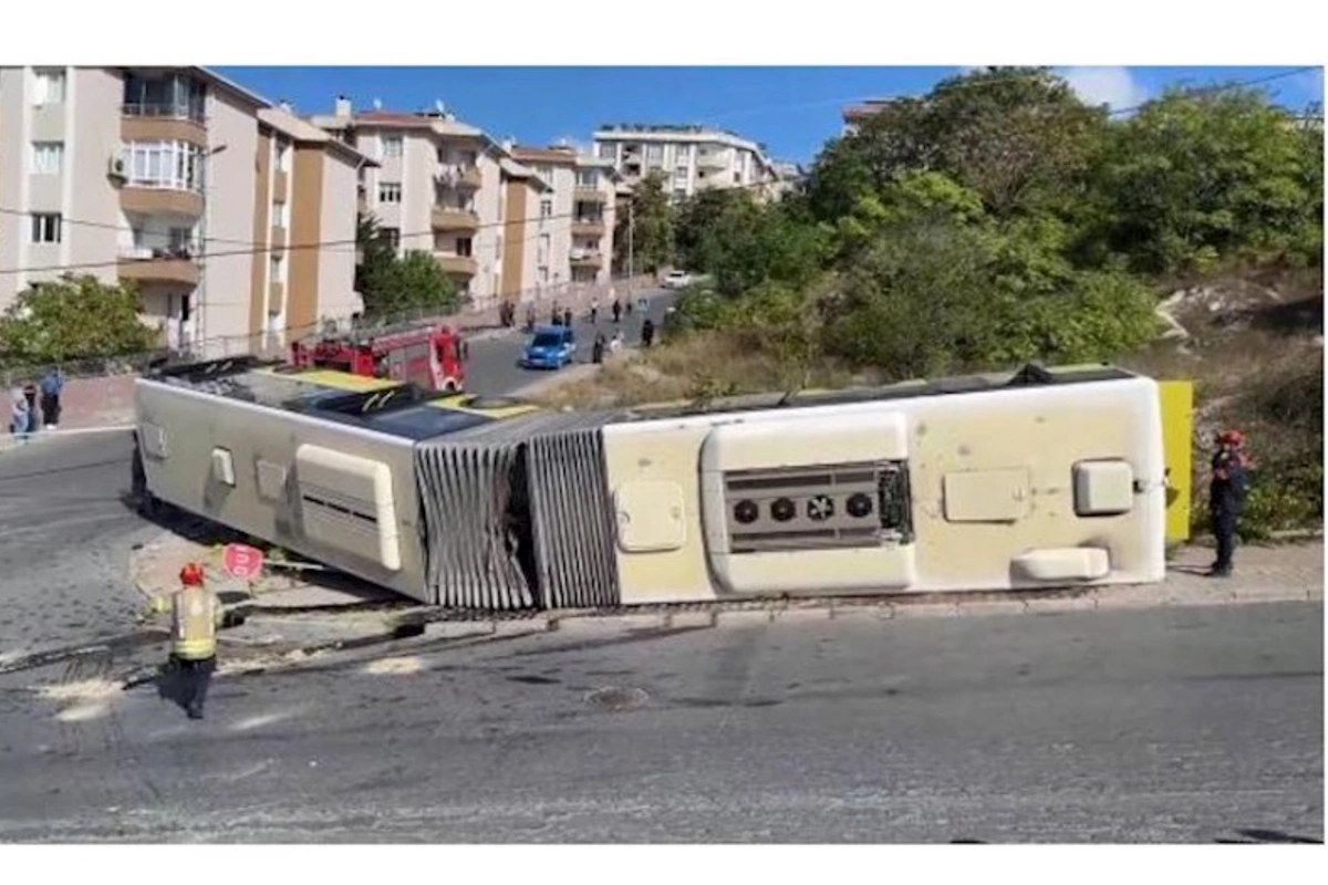 Sərnişin avtobusu aşdı: Yaralananlar var