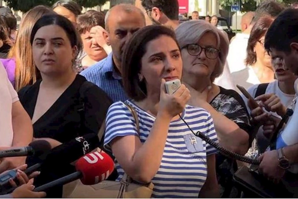 Ermənilər İrəvanda ayağa QALXDI