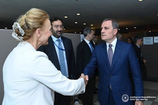 XİN başçısı Avropa Şurasının Baş katibini antiterror tədbirlərinin məqsədi barədə məlumatlandırıb — FOTOLAR XİN başçısı Avropa Şurasının Baş katibini antiterror tədbirlərinin məqsədi barədə məlumatlandırıb — FOTOLAR