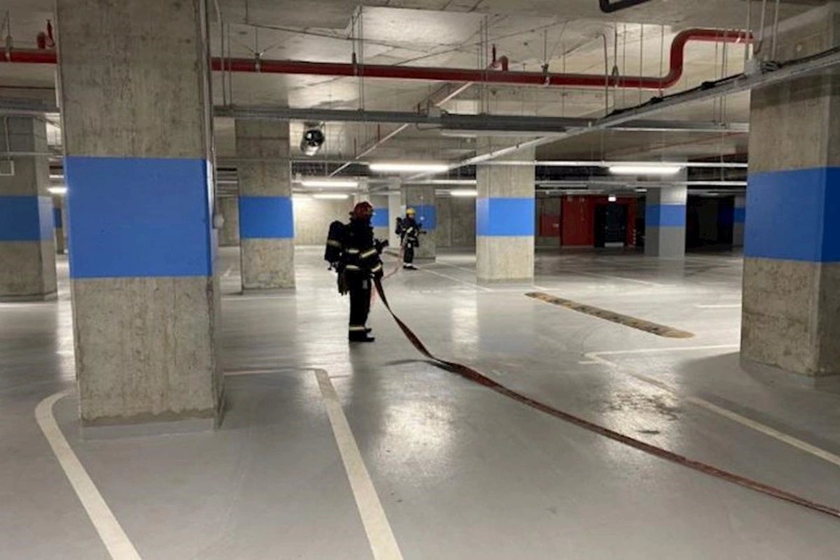 FHN “Port Baku Tower 2” biznes mərkəzində yanğın-taktiki təlim keçirdi