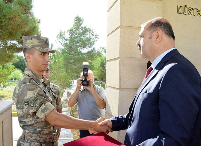 Gizir hazırlığı kursunun buraxılış mərasimi keçirildi — FOTOLAR Gizir hazırlığı kursunun buraxılış mərasimi keçirildi — FOTOLAR