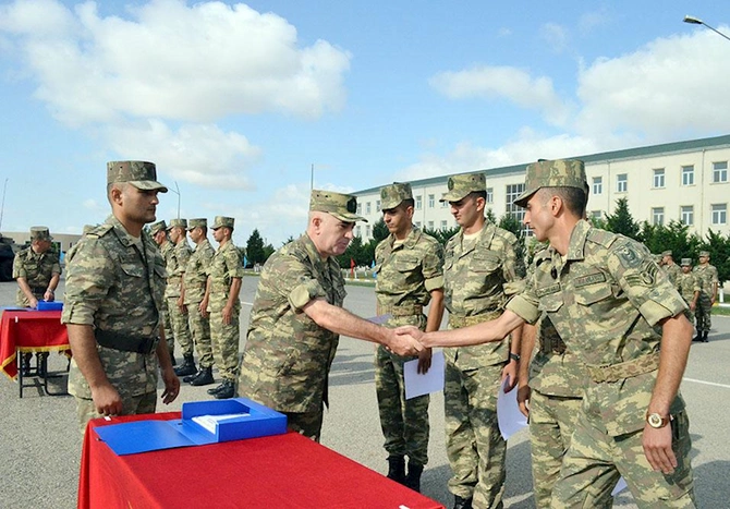 Gizir hazırlığı kursunun buraxılış mərasimi keçirildi — FOTOLAR Gizir hazırlığı kursunun buraxılış mərasimi keçirildi — FOTOLAR