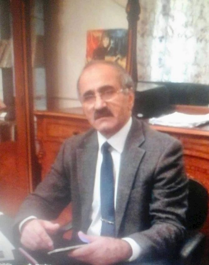 “Separatçı” sözünə görə vəkili məhkəməyə verdi “Separatçı” sözünə görə vəkili məhkəməyə verdi
