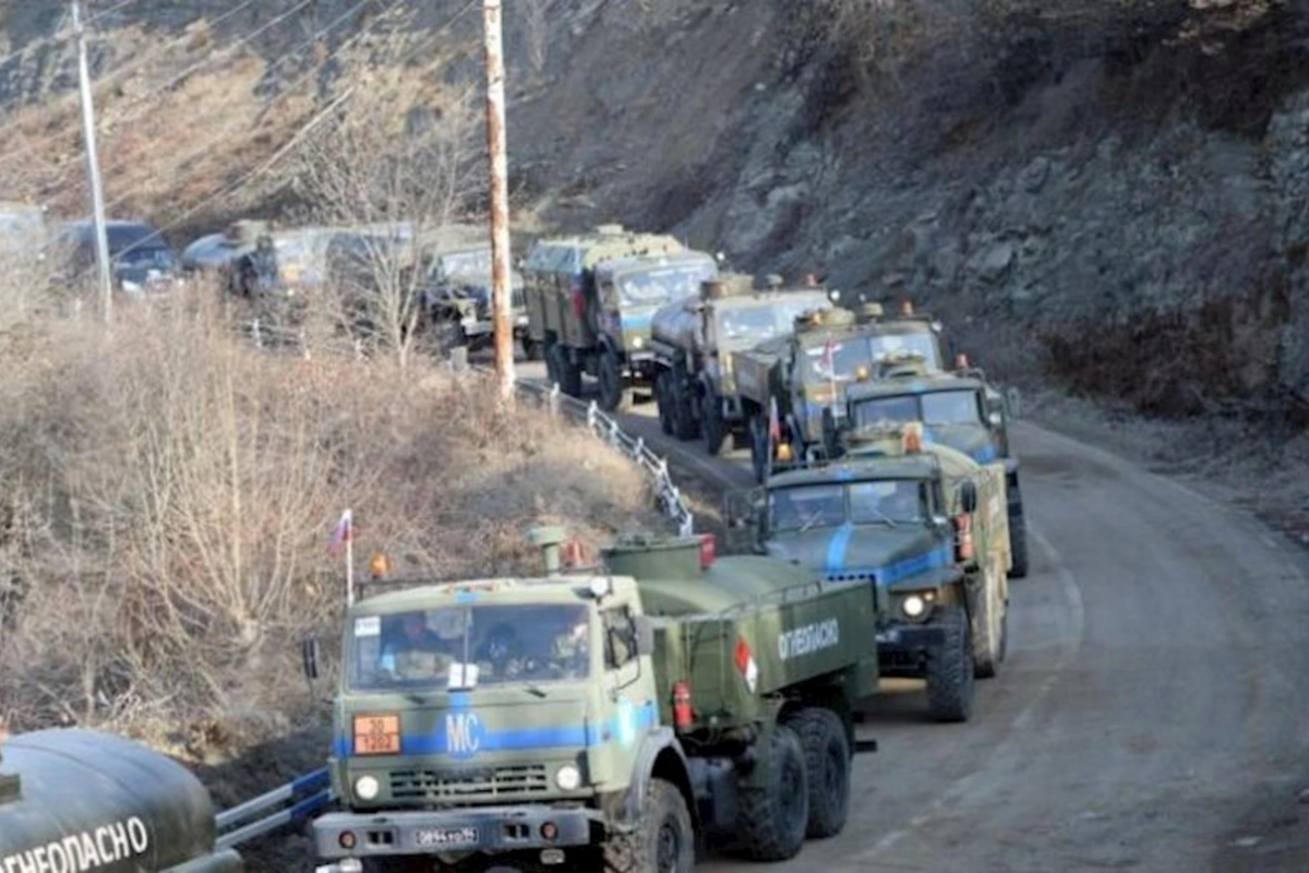 Sülhməramlılar Ağdam yolu ilə Xankəndiyə 50 ton yük aparıb