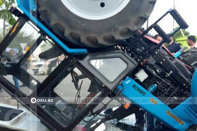 Qazaxda toy karvanına qoşulan traktor aşdı — FOTOLAR
