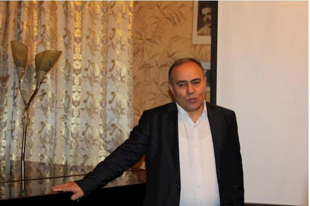 Ramil Qasımov Bülbül vokal məktəbi adlı filmi təqdim etdi — FOTOLAR