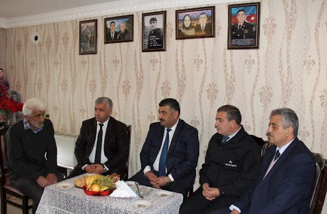 Şəhid ailələri ziyarət olundu — FOTOLAR