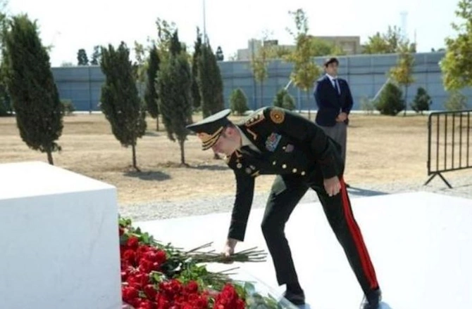 Xüsusi Rabitə və İnformasiya Təhlükəsizliyi Dövlət Xidmətinin hərbi qulluqçuları Zəfər parkında — FOTO