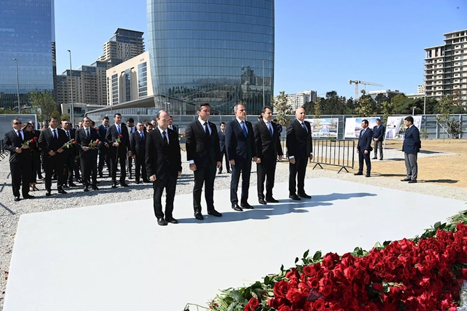 XİN-də qanvermə aksiyası keçirildi — FOTOLAR