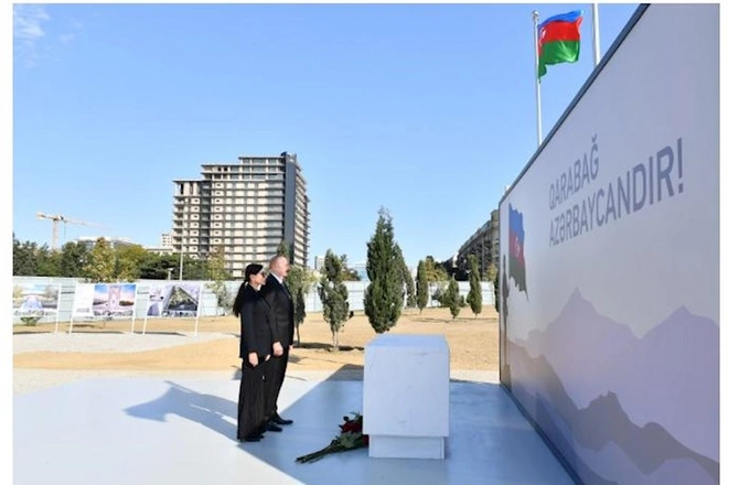 Prezident və birinci xanım Zəfər parkında — FOTOLAR (YENİLƏNİB)