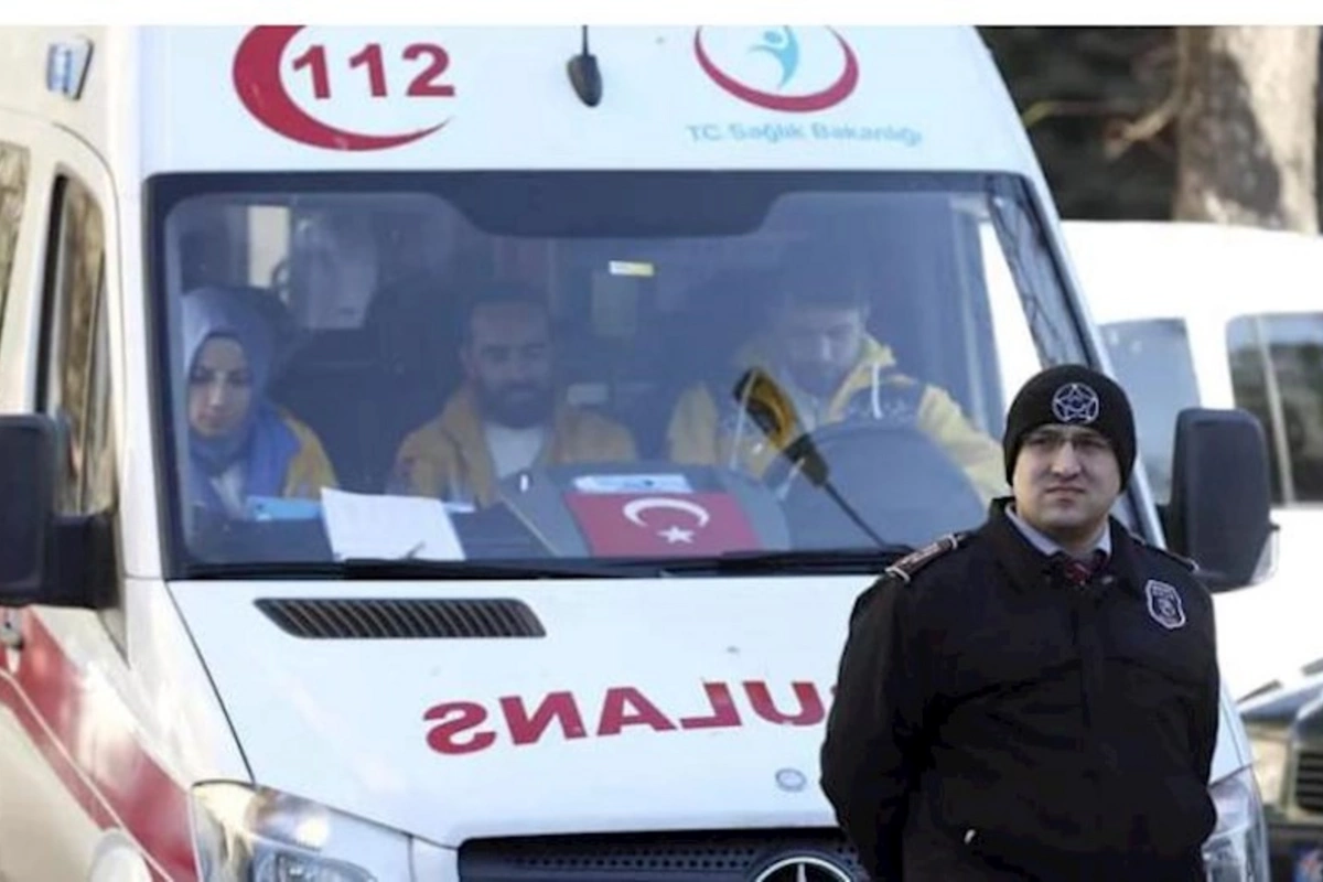İstanbulda dəhşətli partlayış: 2 ölü, 4 yaralı