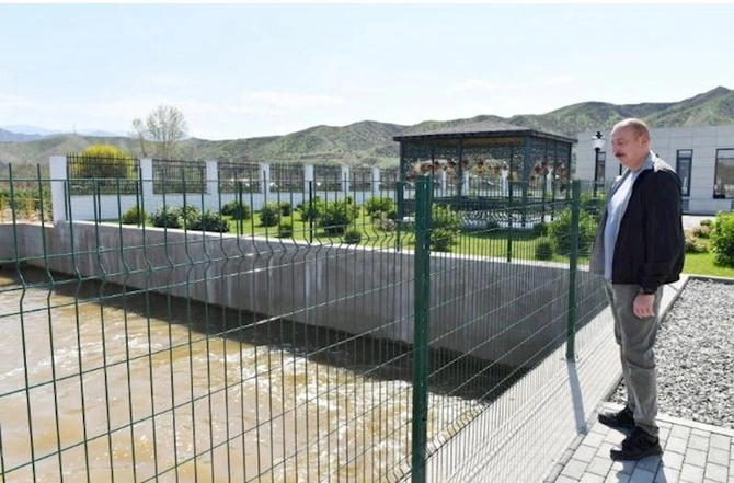 Prezident “Cahangirbəyli” Su Elektrik Stansiyasının açılışında — FOTOLAR Prezident “Cahangirbəyli” Su Elektrik Stansiyasının açılışında — FOTOLAR