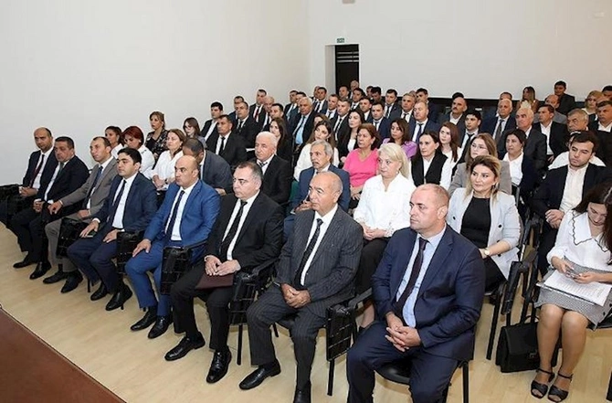 Aqrar Sahə İşçiləri Həmkarlar İttifaqı yaradıldı — FOTOLAR Aqrar Sahə İşçiləri Həmkarlar İttifaqı yaradıldı — FOTOLAR