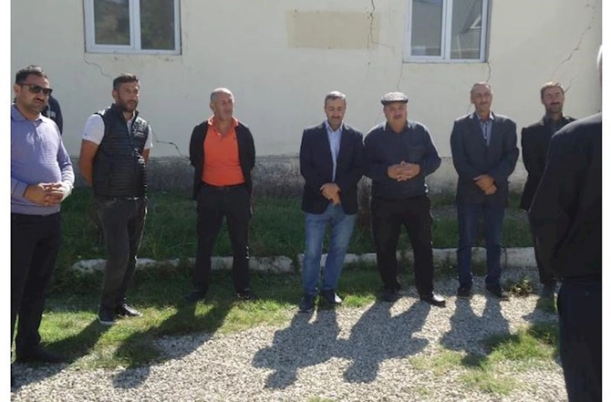 İki kəndi əhatə edən qaz təchizatı ilə bağlı müraciətlər “Açıq mikrofon”da İki kəndi əhatə edən qaz təchizatı ilə bağlı müraciətlər “Açıq mikrofon”da