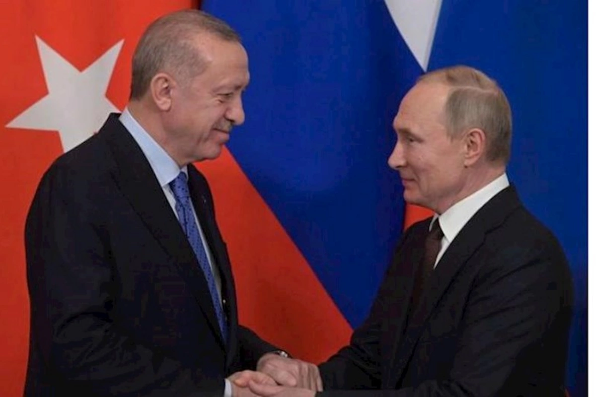Putin Ərdoğana Mixail Qusmanın onun haqqında çəkdiyi filmi təqdim edib