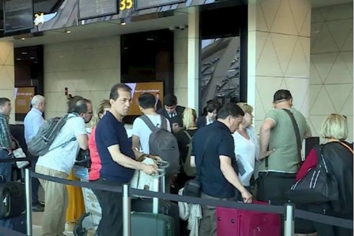 Ekspert: “Hava limanını AZAL-dan ayırmaq lazımdır” — VİDEO