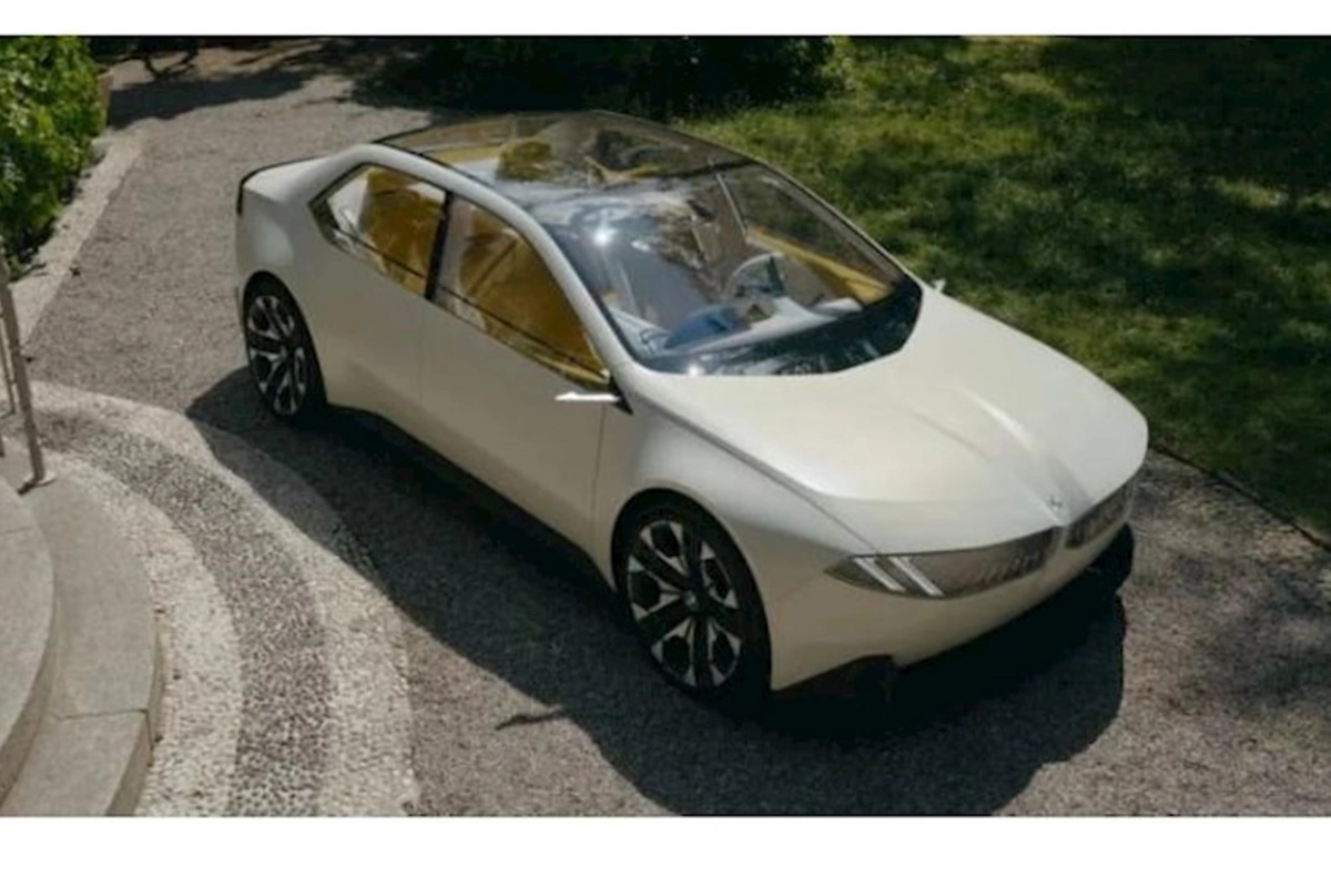 BMW Teslaya rəqib olan yeni modellərini təqdim etdi