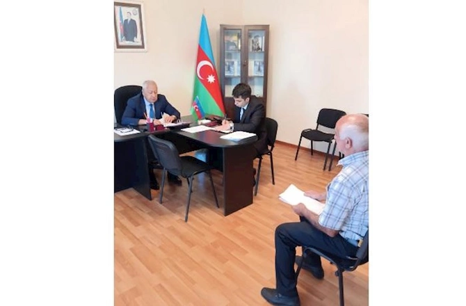Vahid Əhmədov Qubada görüşlər keçirdi — FOTO Vahid Əhmədov Qubada görüşlər keçirdi — FOTO