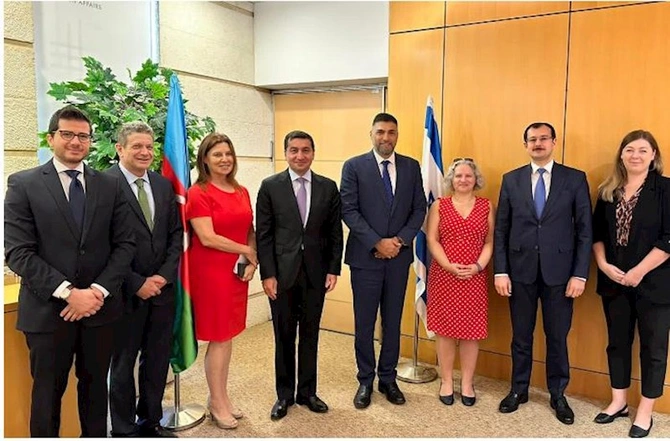 Hikmət Hacıyev İsrail XİN-in baş direktoru ilə görüşdü Hikmət Hacıyev İsrail XİN-in baş direktoru ilə görüşdü