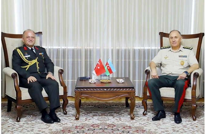 Zakir Həsənov yeni hərbi attaşesi qəbul etdi — FOTO Zakir Həsənov yeni hərbi attaşesi qəbul etdi — FOTO
