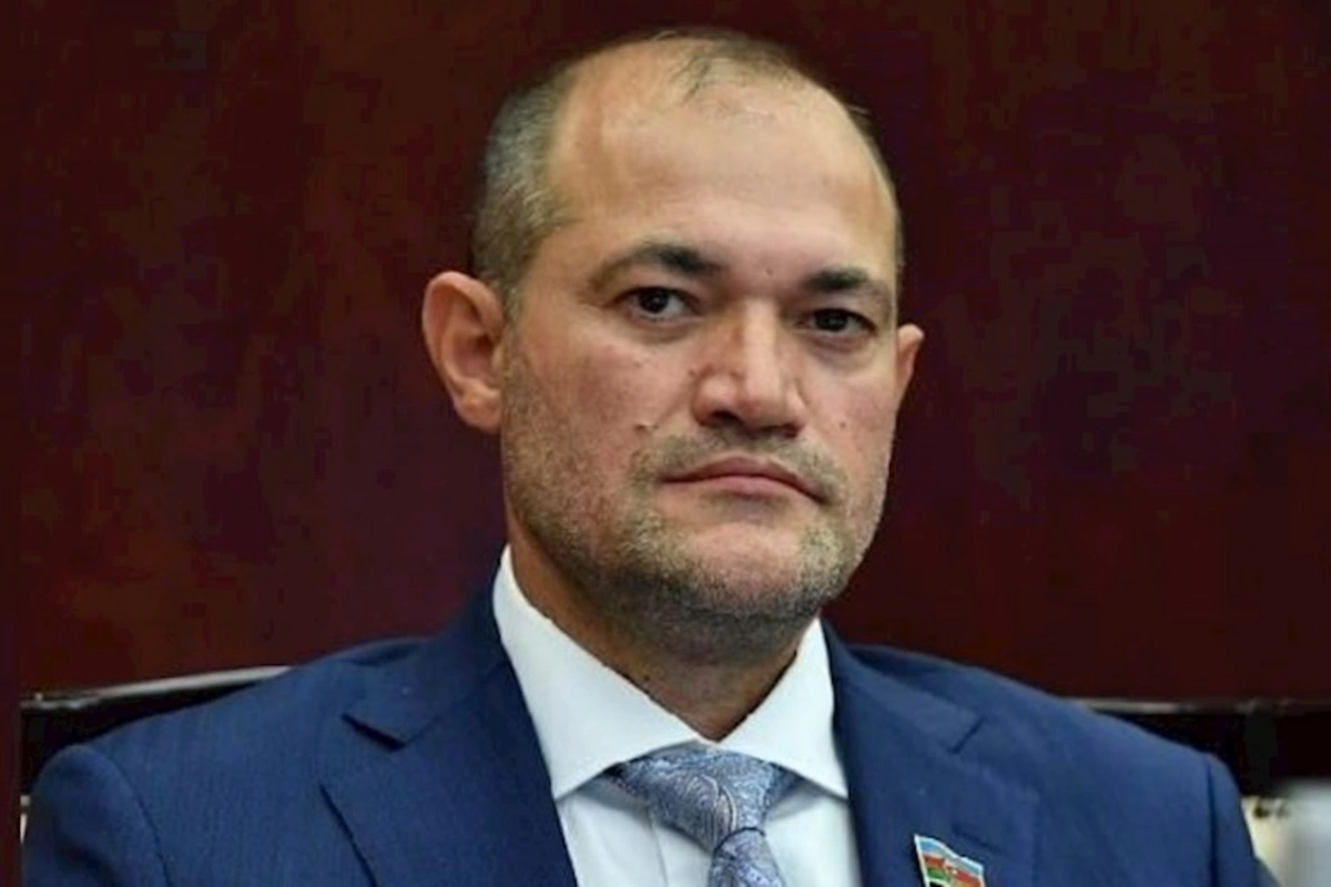 Razi Nurullayev: Seçkidə inamla mübarizə aparacağıq