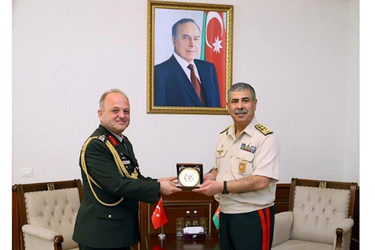 Zakir Həsənov yeni hərbi attaşesi qəbul etdi — FOTO