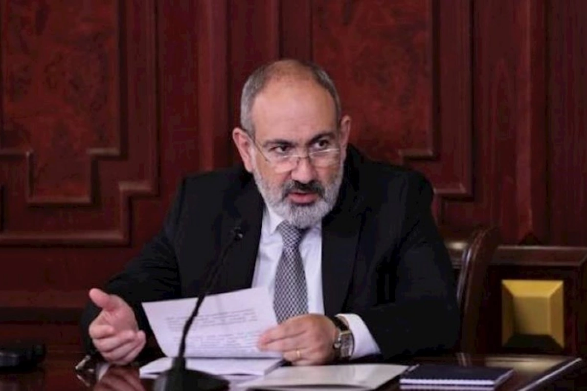 Politoloq: “Paşinyan Parlament Assambleyasındakı çıxışı ilə beynəlxalq hüququn normalarını pozmağa davam edir”