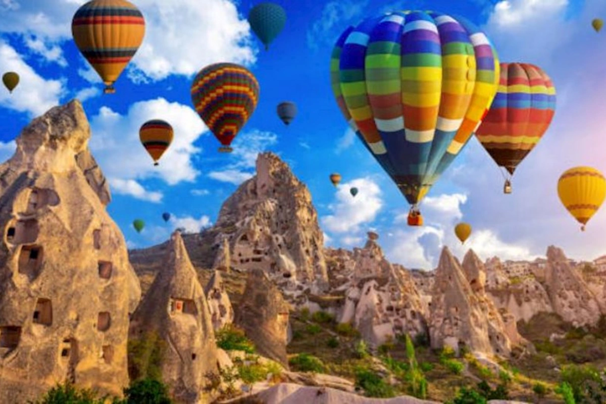 Payız Kapadokyanın gözəlliklərini ortaya çıxarır
