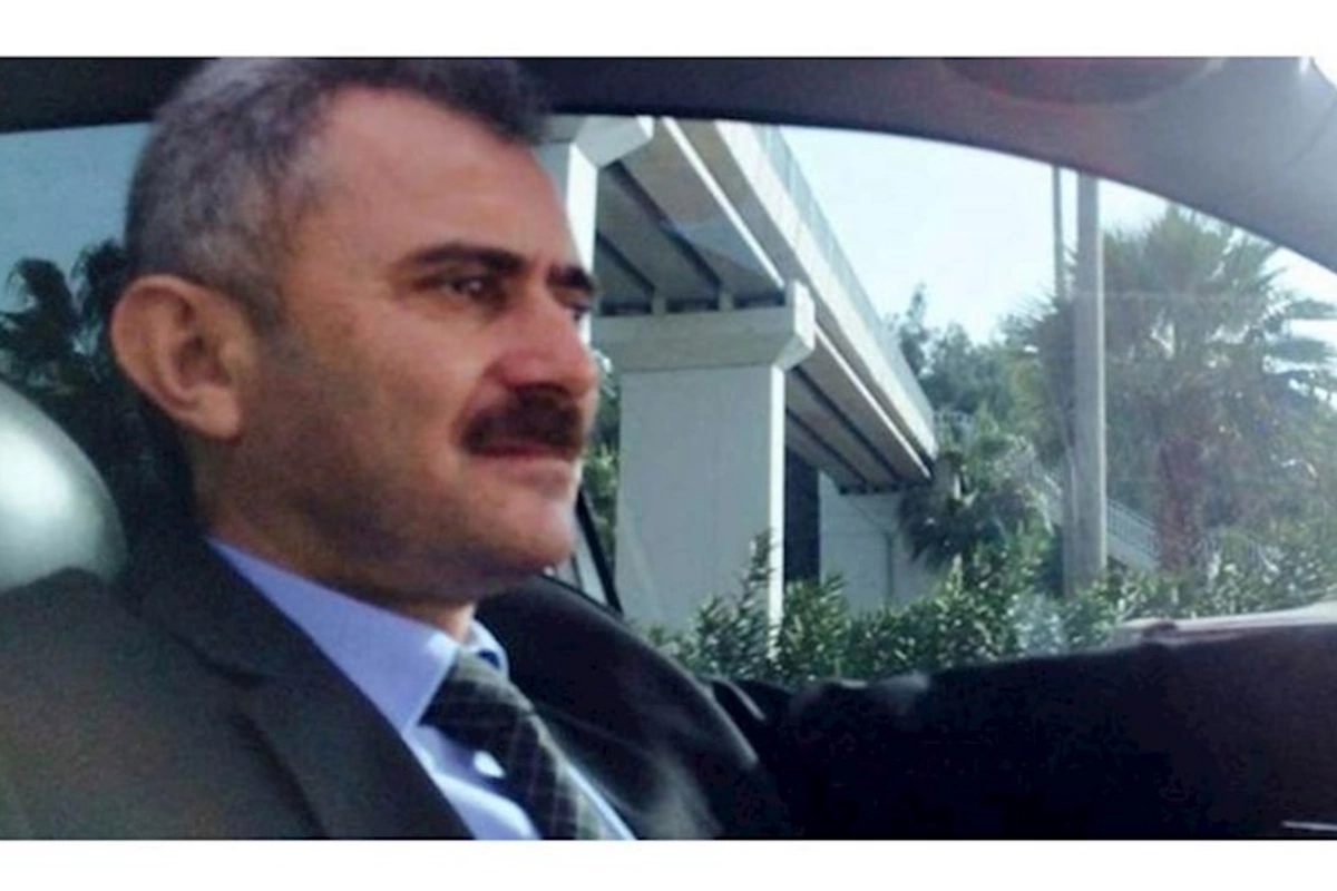 Ata qızının xınayaxdısında öldü