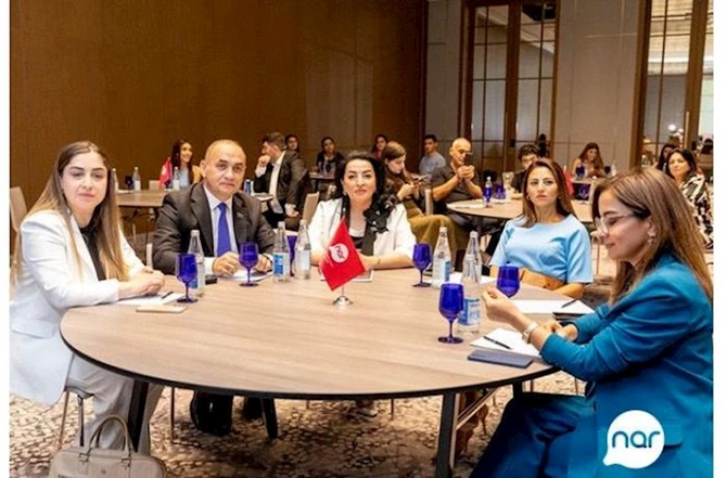 “Nar”dan təhsilə dəstək: Ən çox bal toplayan abituriyentlər mükafatlandırıldı “Nar”dan təhsilə dəstək: Ən çox bal toplayan abituriyentlər mükafatlandırıldı
