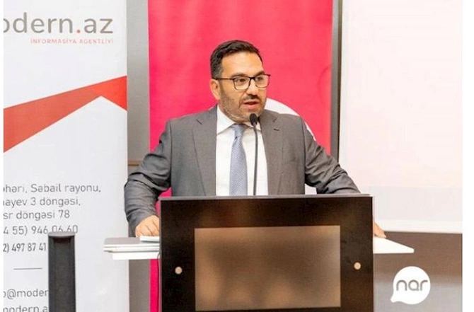 “Nar”dan təhsilə dəstək: Ən çox bal toplayan abituriyentlər mükafatlandırıldı “Nar”dan təhsilə dəstək: Ən çox bal toplayan abituriyentlər mükafatlandırıldı