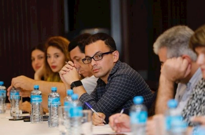 AQTA və MEDİA jurnalistlər üçün təlim keçirir — FOTO AQTA və MEDİA jurnalistlər üçün təlim keçirir — FOTO