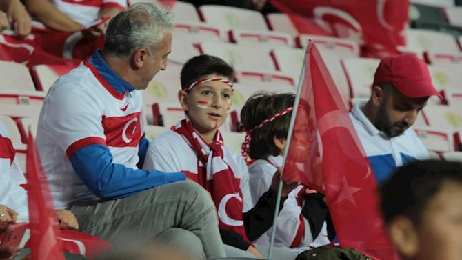 Türkiyə-Ermənistan matçından geriyə qalanlar — FOTOLARDA