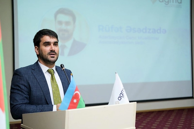Gənc müəllimlərin forumu keçirilib, Prezidentə dəstək bəyanatı qəbul olunub — FOTOLAR Gənc müəllimlərin forumu keçirilib, Prezidentə dəstək bəyanatı qəbul olunub — FOTOLAR