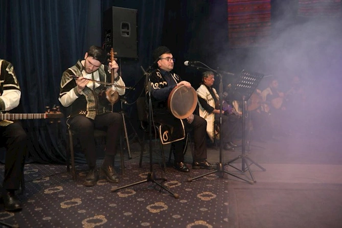 Gəncə Dövlət Filarmoniyasında Mirzə Şəfi Vazehə həsr olunmuş gecə keçirilib — FOTOLAR
