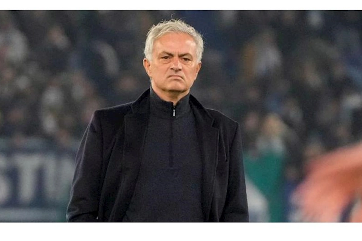 Roma Joze Mourinyonu istefaya göndərdi