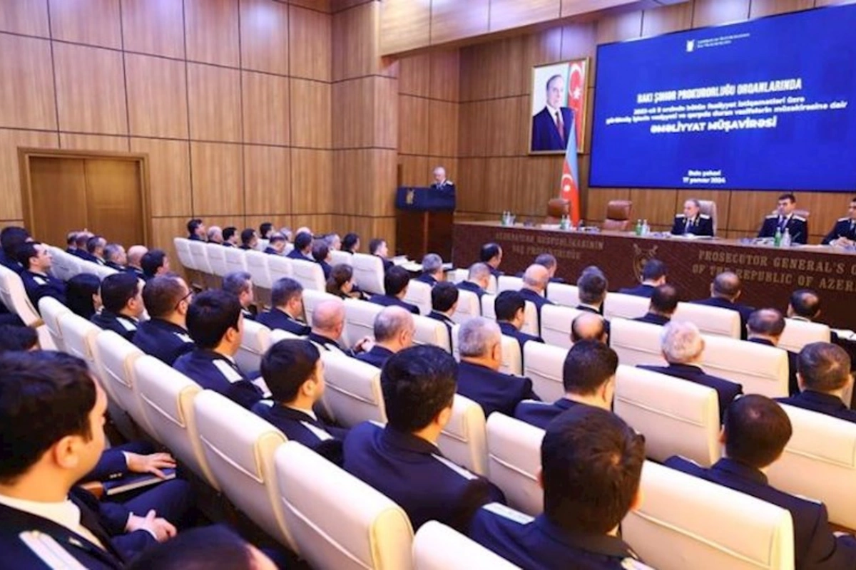 Bakı Şəhər Prokurorluğunda 4 nəfərə töhmət verilib, 1 nəfər işdən çıxarılıb