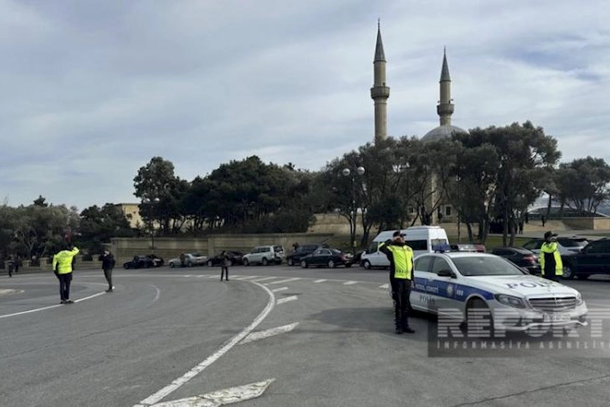 Azərbaycan şəhidlərinin xatirəsi bir dəqiqəlik sükutla anıldı