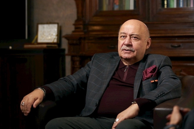 Şəhidlər xiyabanındakı Əbədi Məşəl-in müəllifi: Heydər Əliyev dedi ki, utanmırsınız, indiyə qədər burada bir abidə yoxdur?
