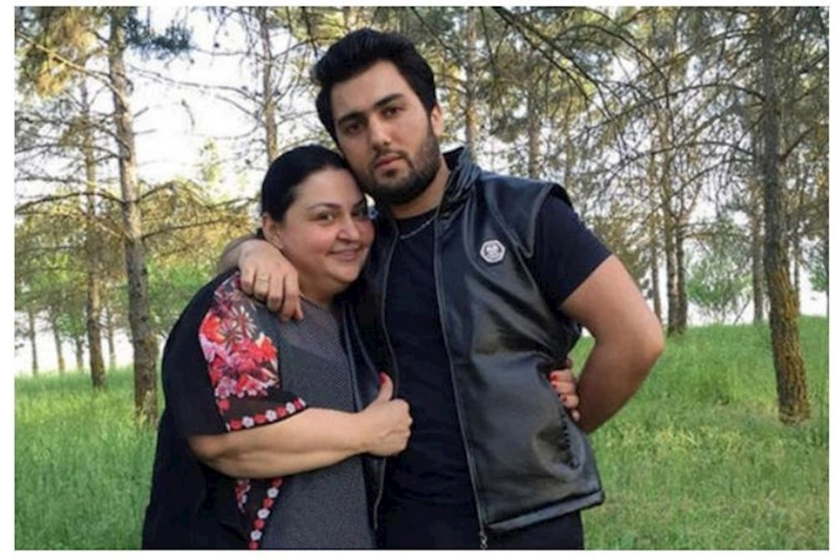 “Deyirdi ki, mən məktəbdə oxuyanda sən yox idin”